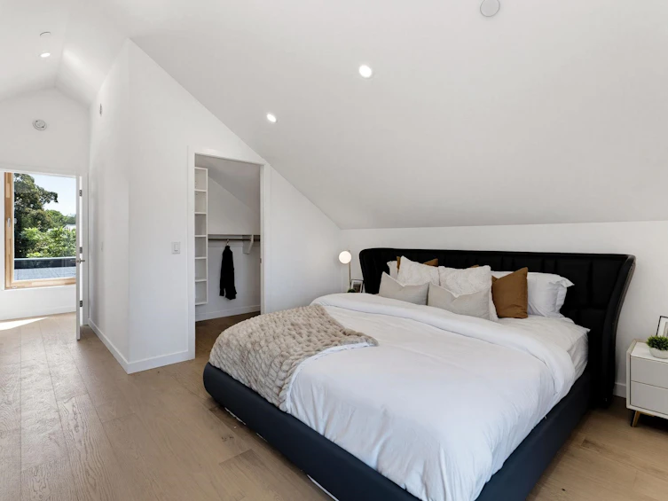 1-60 E 17th Avenue, Vancouver, BC, V5V 1A2 - 16