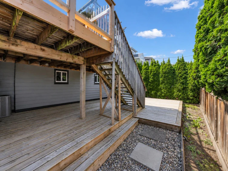 3335 Church Street, Vancouver, BC, V5R 4W7 - 31