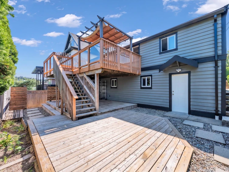 3335 Church Street, Vancouver, BC, V5R 4W7 - 33
