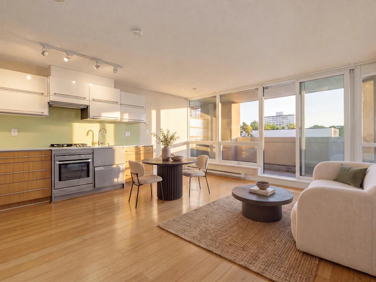 410-718 Main Street, Vancouver, BC, V6A 0B1 - 3