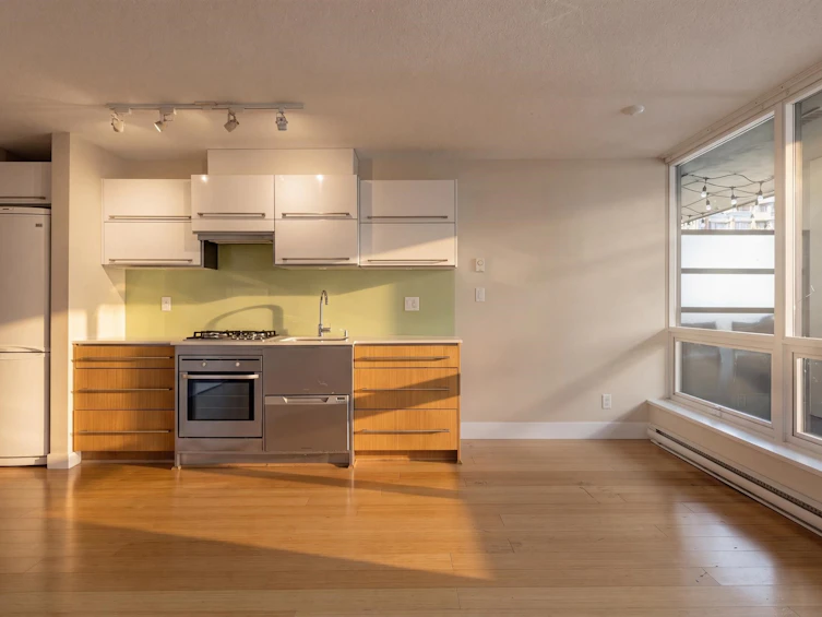 410-718 Main Street, Vancouver, BC, V6A 0B1 - 10