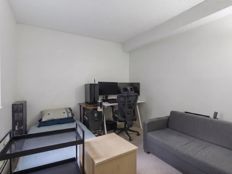 230-8460 Ackroyd Road, Richmond, BC, V6X 3E9 - 14