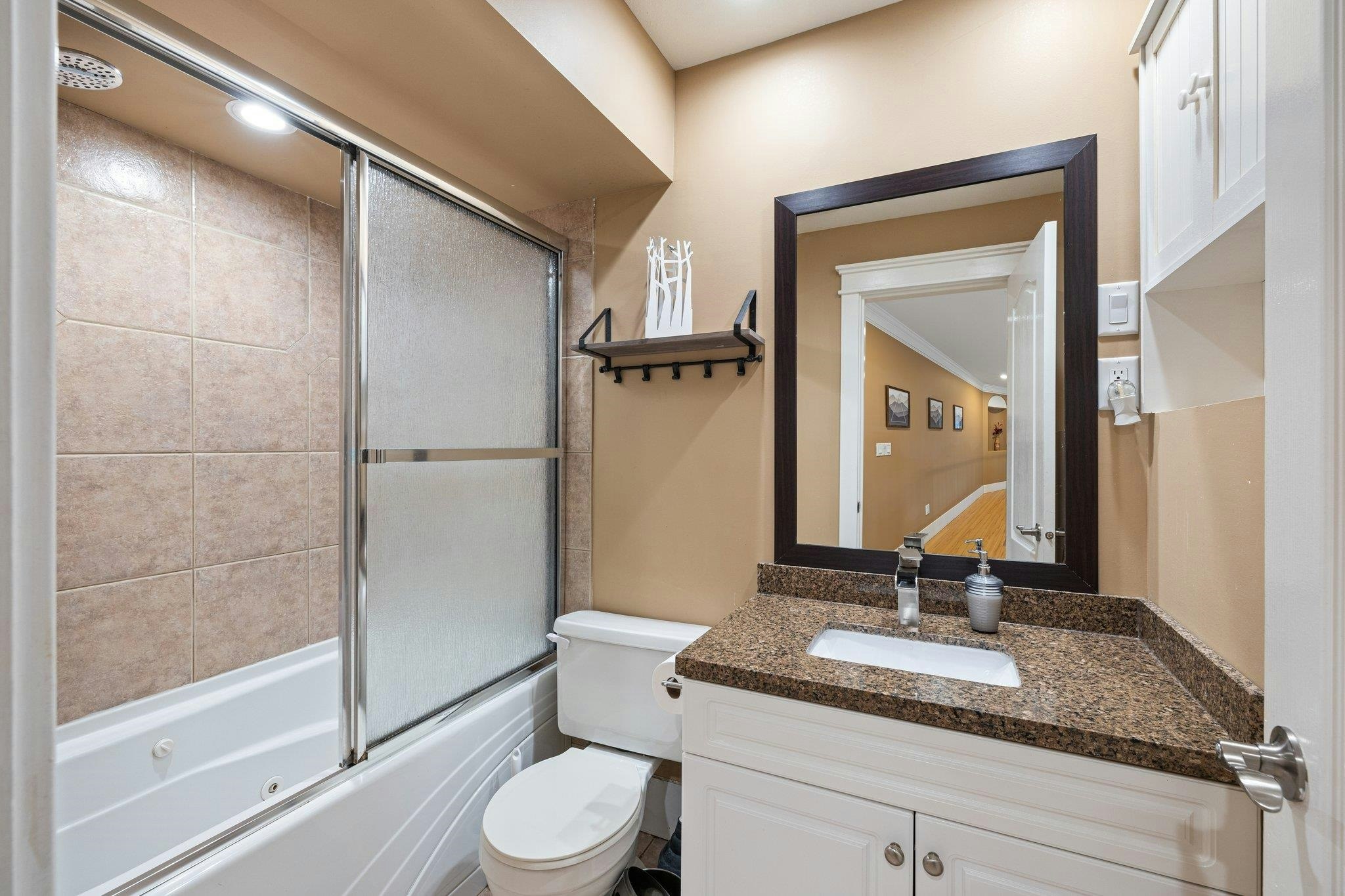 15355 80a Avenue, Surrey, BC, V3S 8N7 - 33
