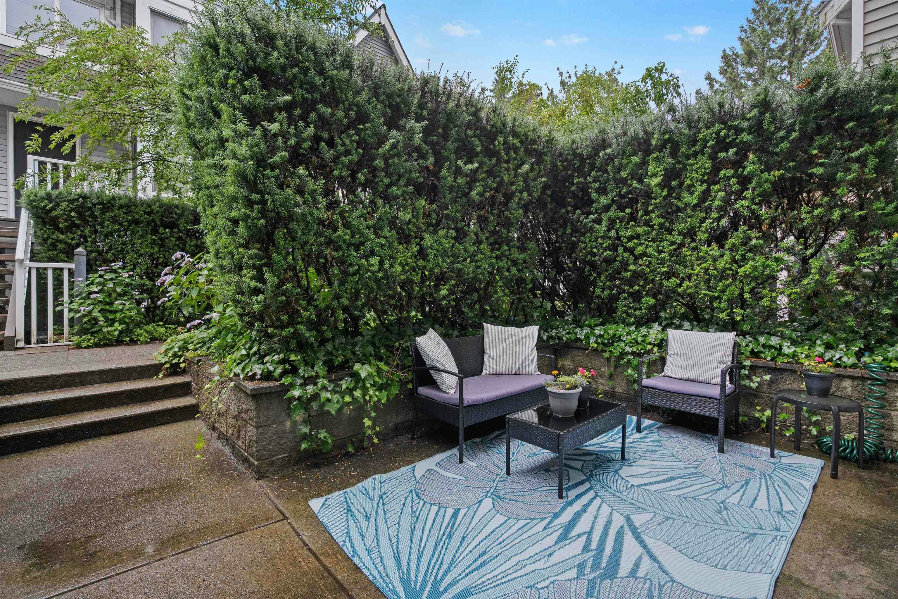 3-1005 Lynn Valley Road, North Vancouver, BC, V7J 1Z6