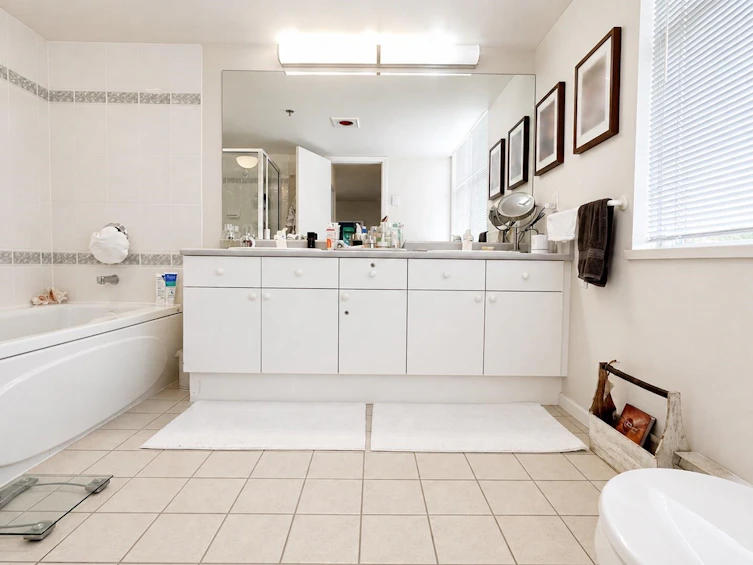 511-518 W 14th Avenue, Vancouver, BC, V5Z 4N5 - 12