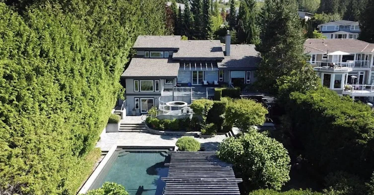 2265 Chairlift Road, West Vancouver, BC, V7S 2T4