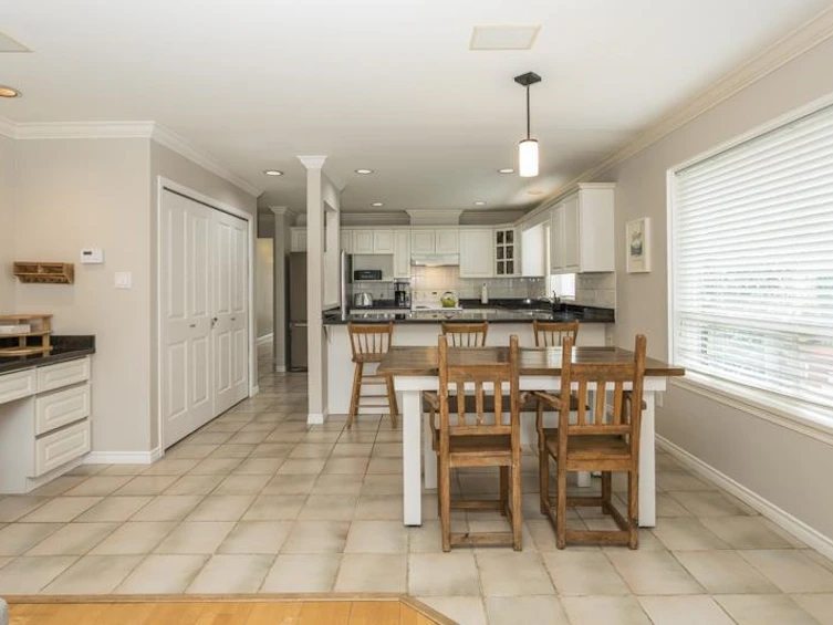 380 55a Street, Delta, BC, V4M 3L8 - 12