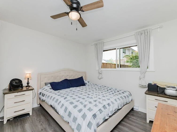 841 North Road, Gibsons, BC, V0N 1V9 - 11