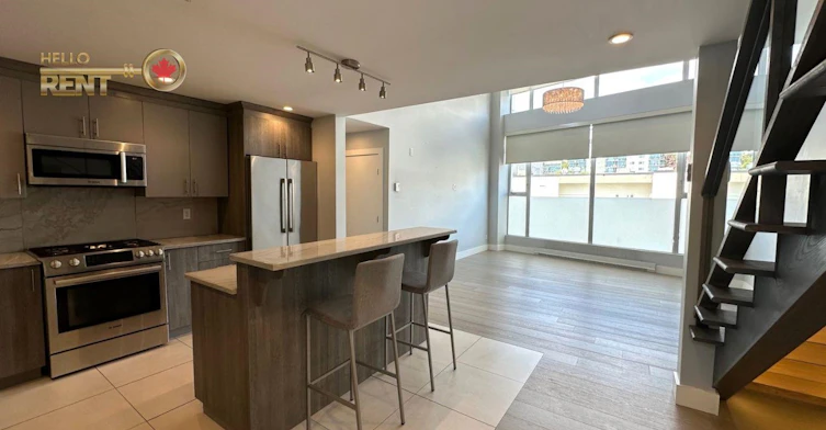 102-1525 Bellevue Avenue, West Vancouver, BC, V7V 1A6 - 2