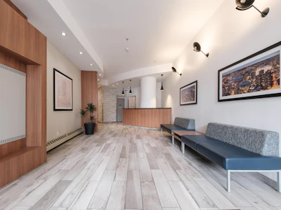 804-183 Keefer Place - 3