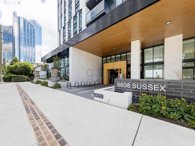 2810-6608 Sussex Avenue, Burnaby, BC, V5H 3C7 - 2