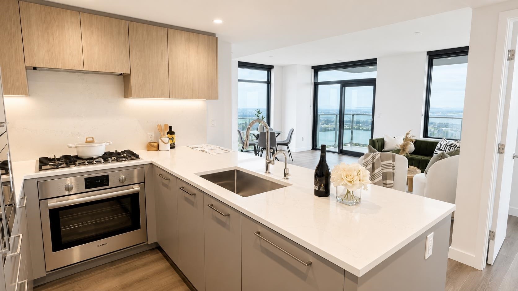 2810-6608 Sussex Avenue, Burnaby, BC, V5H 3C7 - 10