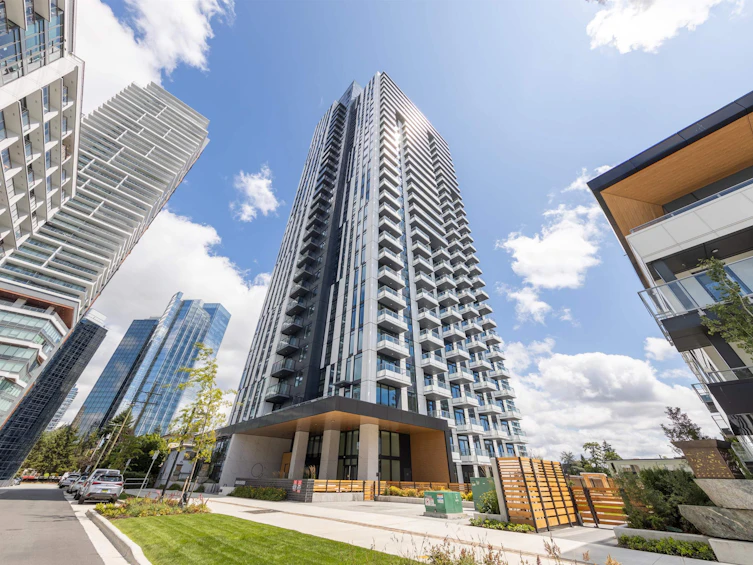 2810-6608 Sussex Avenue, Burnaby, BC, V5H 3C7