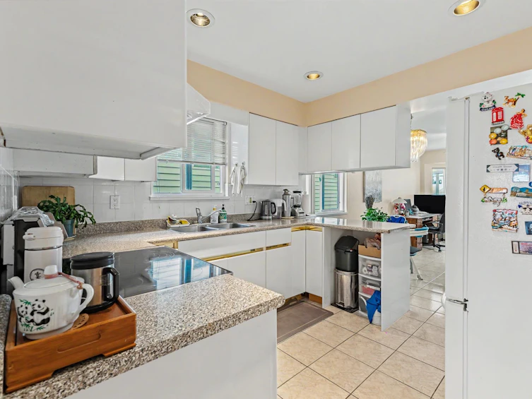 4137 Parker Street, Burnaby, BC, V5C 3C2 - 11