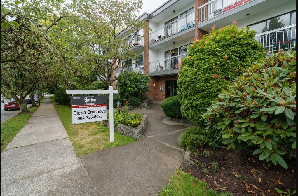 103-1950 W 8th Avenue, Vancouver, BC, V6J 1W3