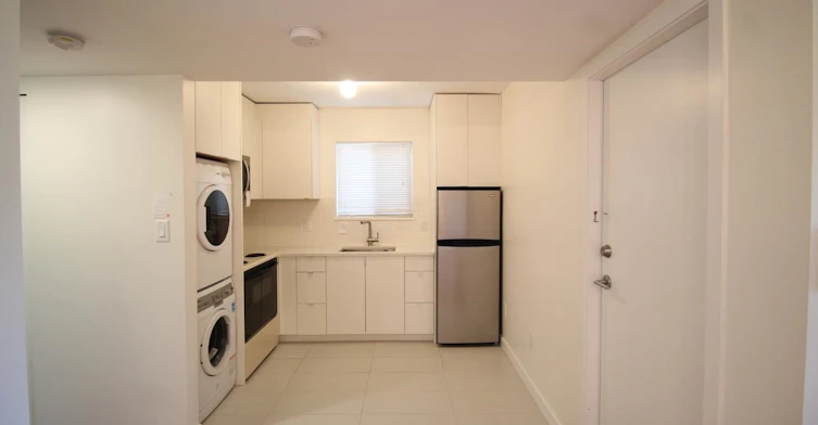 GROUND FLOOR-3950 Lillooett Street, Vancouver, BC, V5R 2E8 - 3