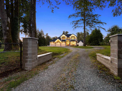 23407 24 Avenue - 3