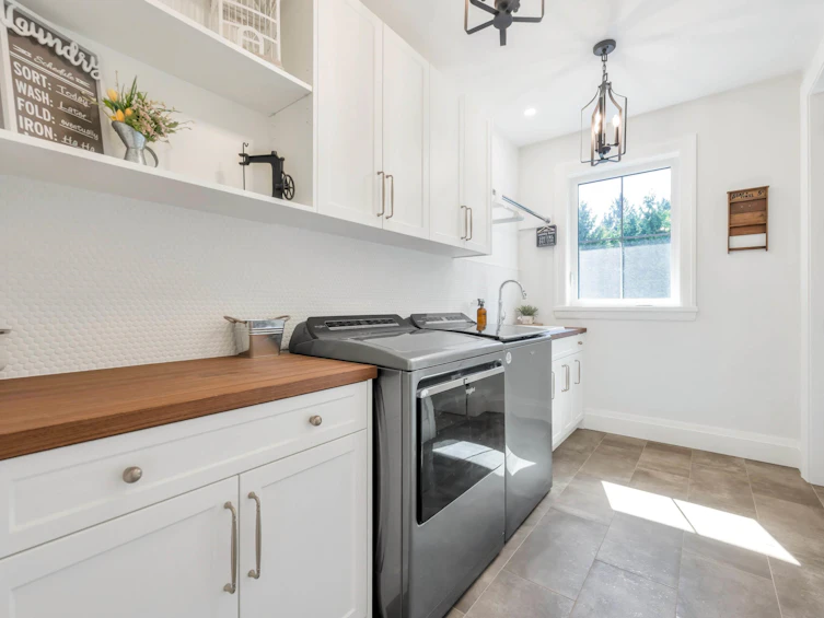 23407 24 Avenue, Langley, BC, V2Z 3A2 - 26