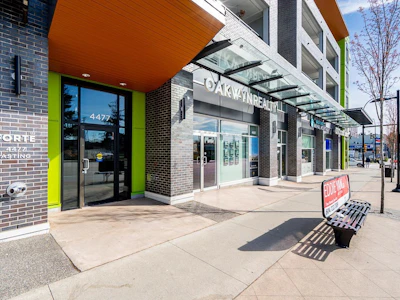502-4477 Hastings Street - 5