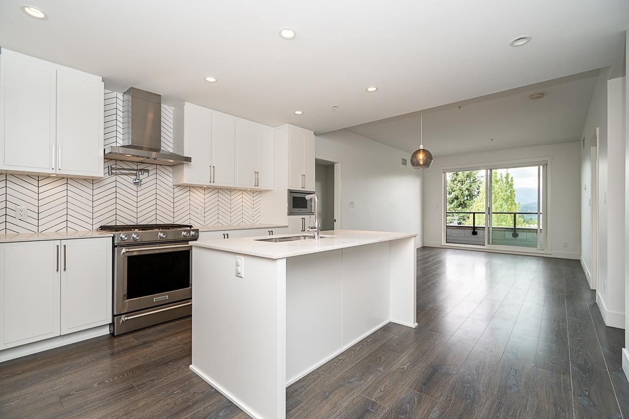 502-4477 Hastings Street, Burnaby, BC, V5C 2K1 - 7