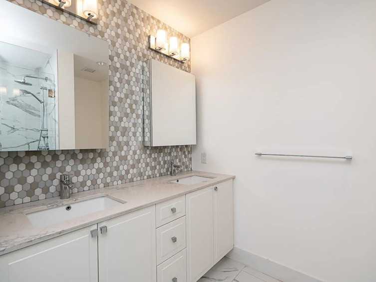 502-4477 Hastings Street, Burnaby, BC, V5C 2K1 - 26