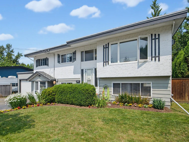 7915 Teal Avenue, Mission, BC, V2V 3G7 - 3