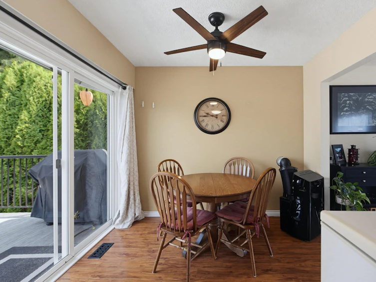 7915 Teal Avenue, Mission, BC, V2V 3G7 - 11