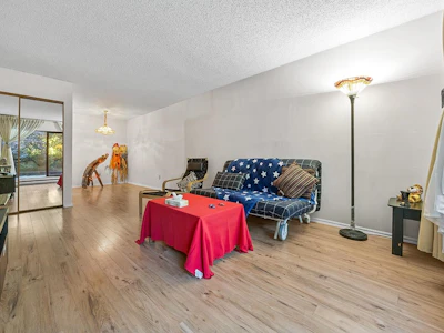 109-8231 Granville Avenue - 3