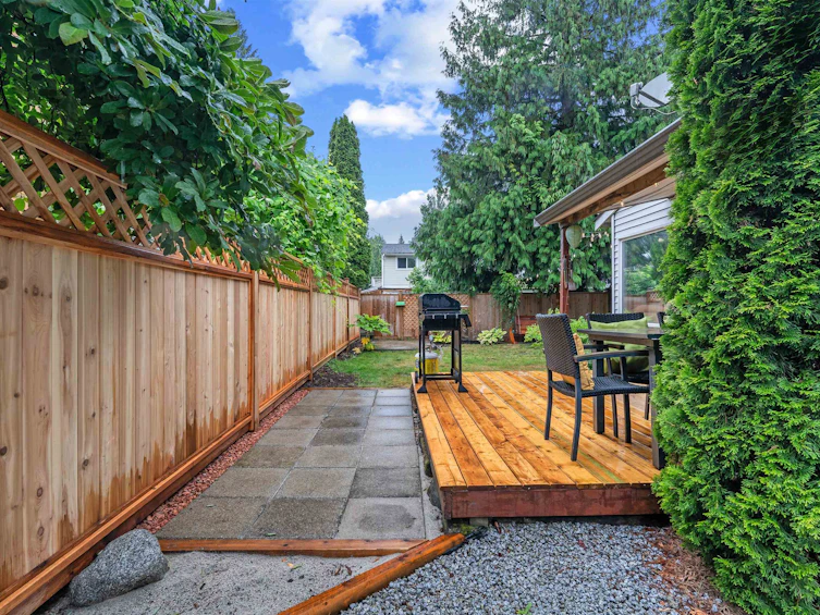 886 Pinebrook Place, Coquitlam, BC, V3C 4B9 - 16