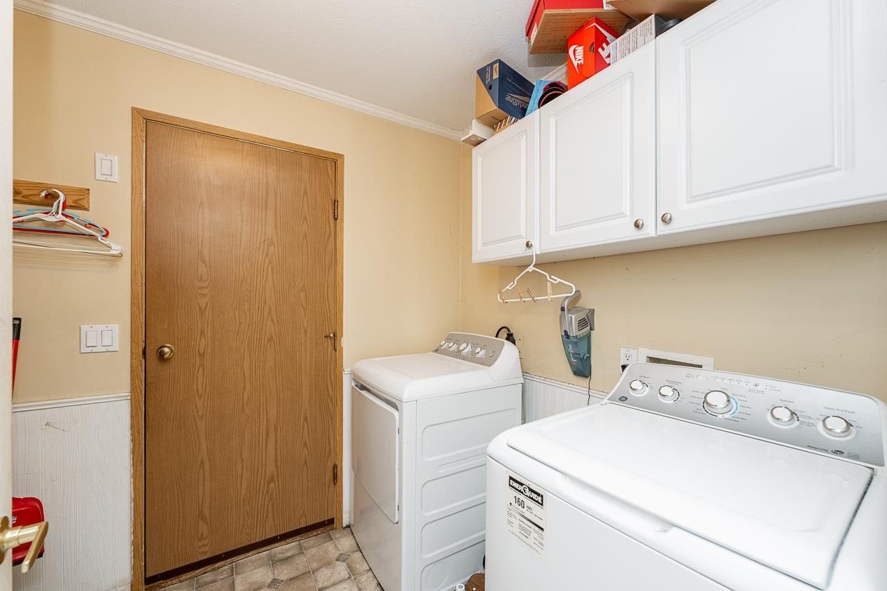 20102 Ditton Street, Maple Ridge, BC, V2X 9H4 - 11