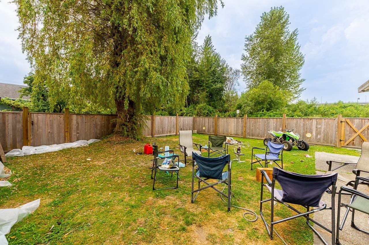 20102 Ditton Street, Maple Ridge, BC, V2X 9H4 - 18