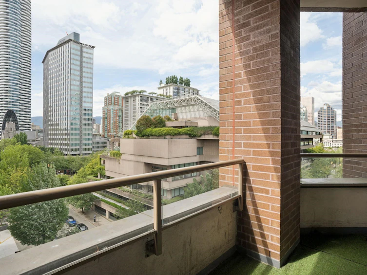 701-1010 Howe Street, Vancouver, BC, V6Z 1P5 - 14