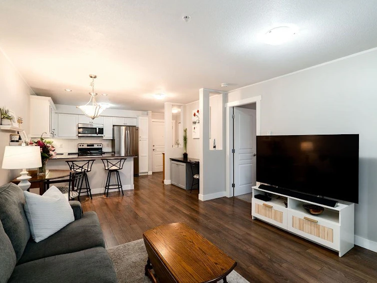 111-1969 Westminster Avenue, Port Coquitlam, BC, V3B 1E7 - 4
