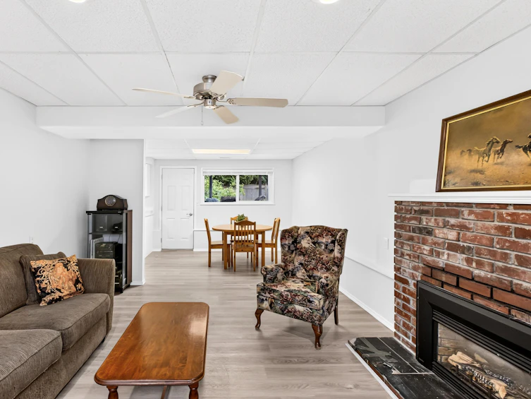 20800 Camwood Avenue, Maple Ridge, BC, V2X 2P1 - 31