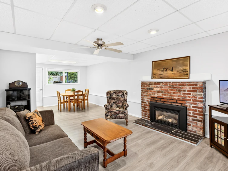 20800 Camwood Avenue, Maple Ridge, BC, V2X 2P1 - 32