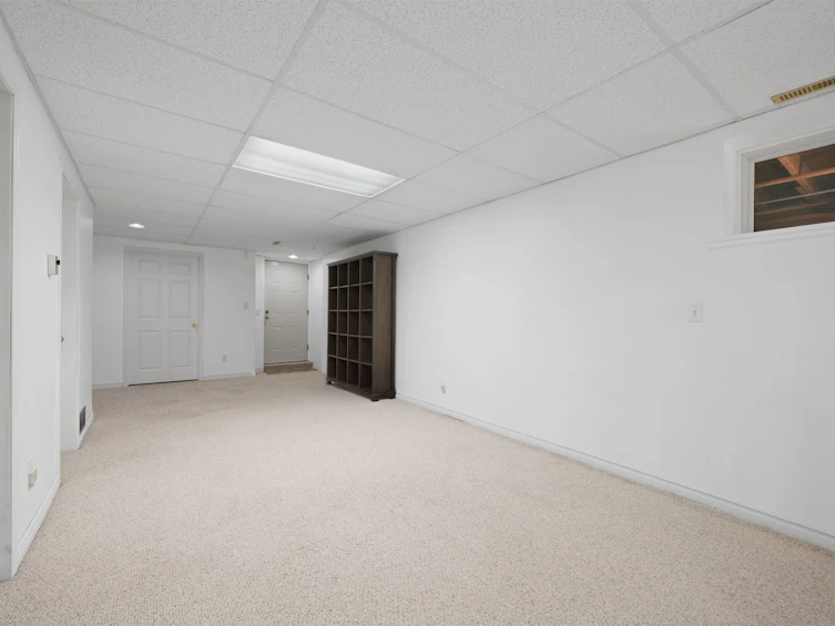 1405 Glenview Court, Coquitlam, BC, V3E 2P5 - 27