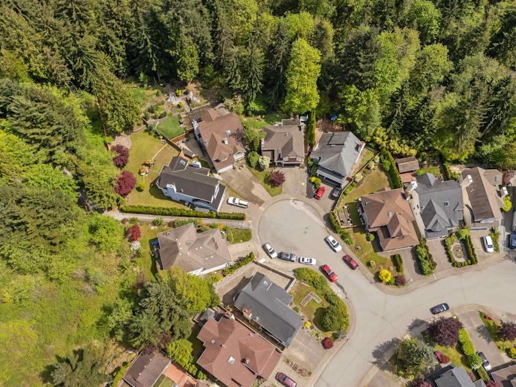 1405 Glenview Court, Coquitlam, BC, V3E 2P5 - 38