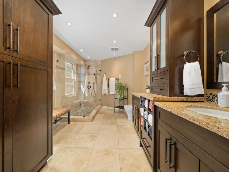 1405 Glenview Court, Coquitlam, BC, V3E 2P5 - 19