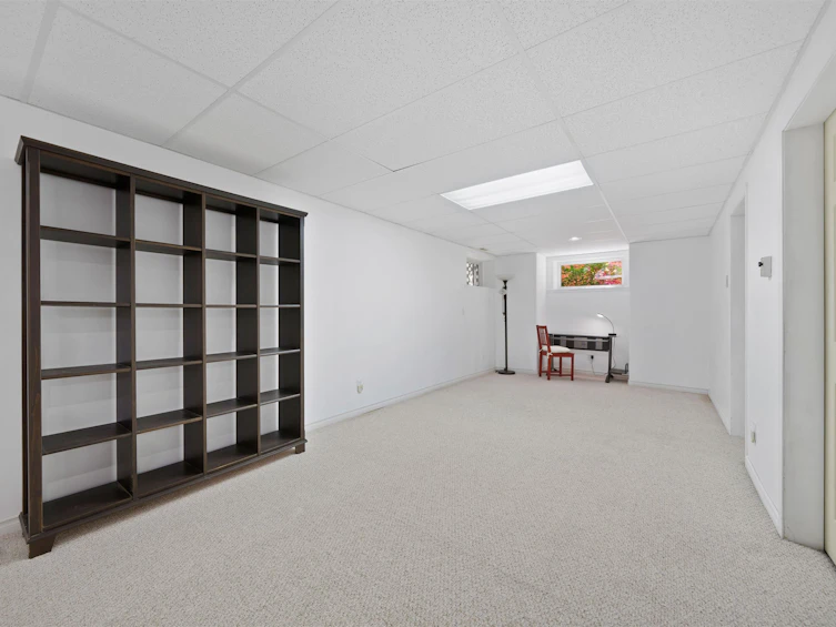 1405 Glenview Court, Coquitlam, BC, V3E 2P5 - 25