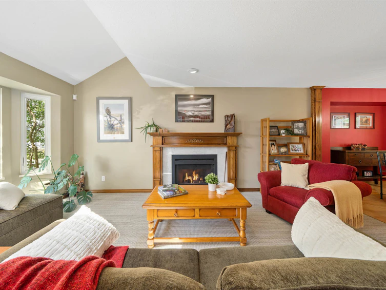 1405 Glenview Court, Coquitlam, BC, V3E 2P5 - 5