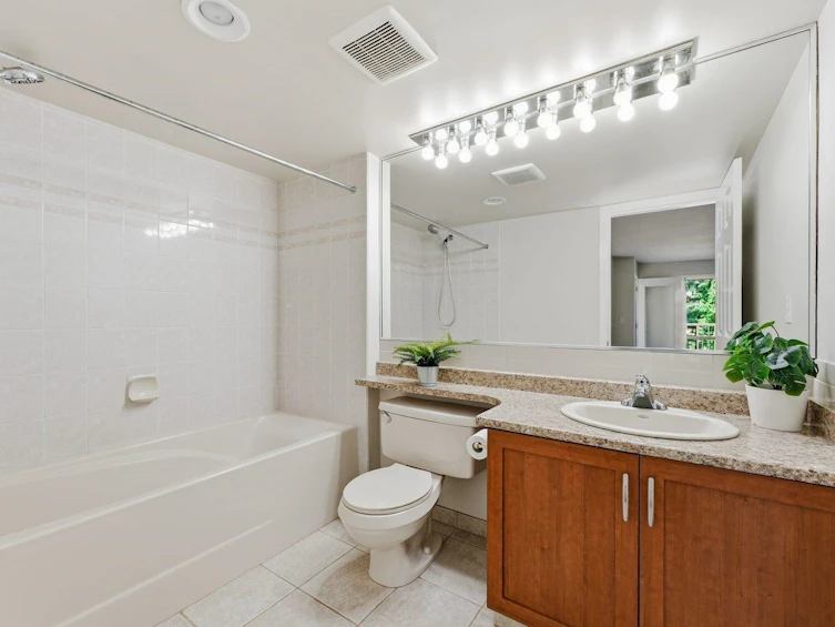 117-7437 Moffatt Road, Richmond, BC, V6Y 3V9 - 12