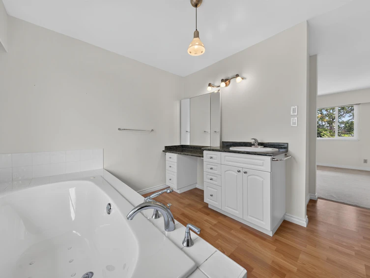 4351 48a Street, Delta, BC, V4K 2P8 - 21