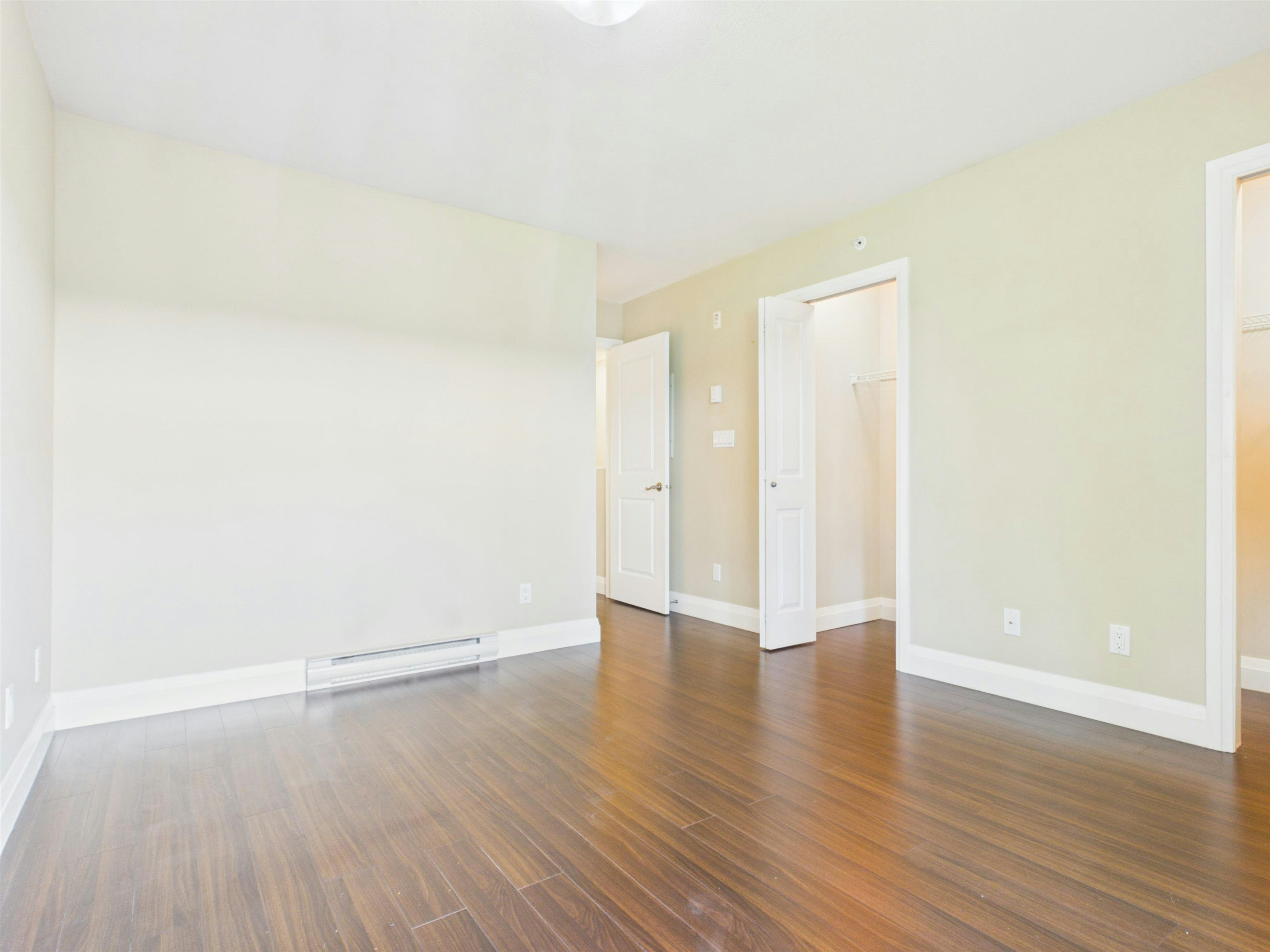 211-5588 Patterson Avenue, Burnaby, BC, V5H 0A7 - 12