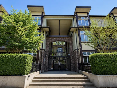 211-5588 Patterson Avenue - 2