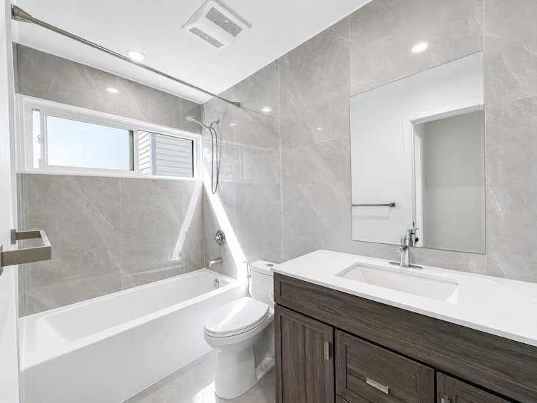 1741 Rufus Drive, North Vancouver, BC, V7J 3L8 - 17
