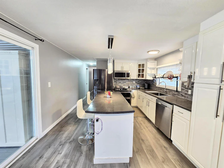 56-8220 King George Boulevard, Surrey, BC, V3W 6E1 - 7