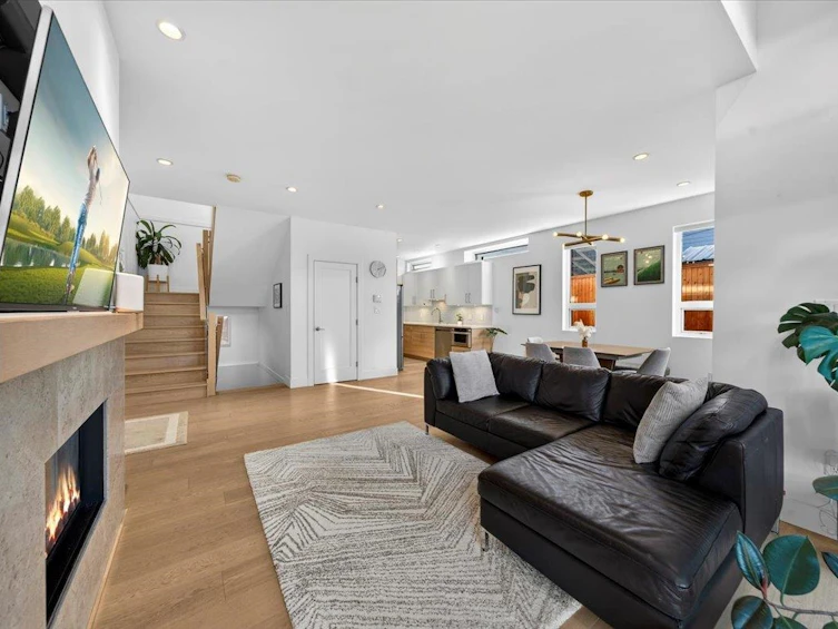 2-252 E 19th Street, North Vancouver, BC, V7L 2Z2 - 6