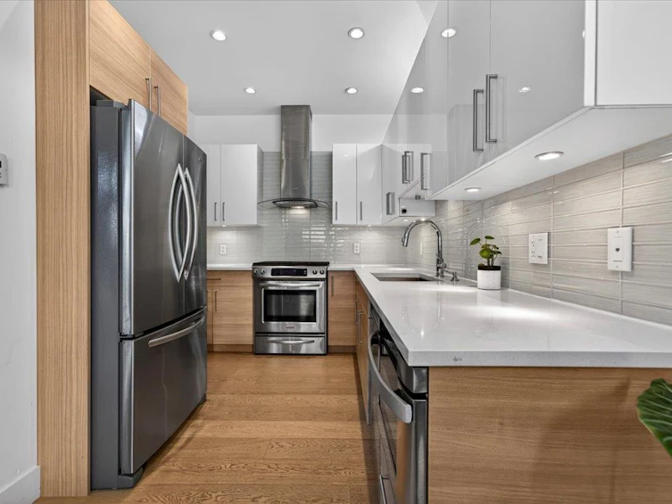 2-252 E 19th Street, North Vancouver, BC, V7L 2Z2 - 8