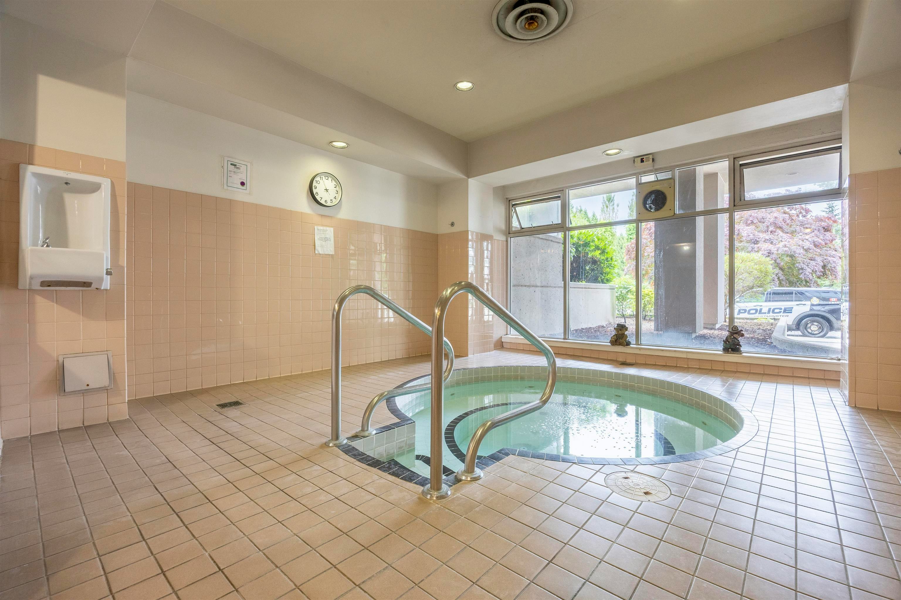 1007-9633 Manchester Drive, Burnaby, BC, V3N 4Y9 - 16