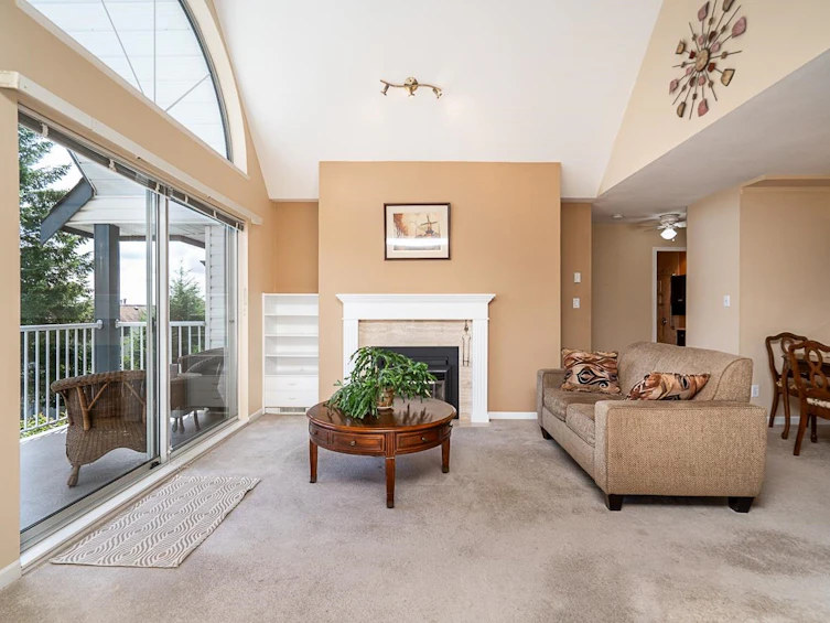 302-11601 227 Street, Maple Ridge, BC, V2X 0J7 - 4